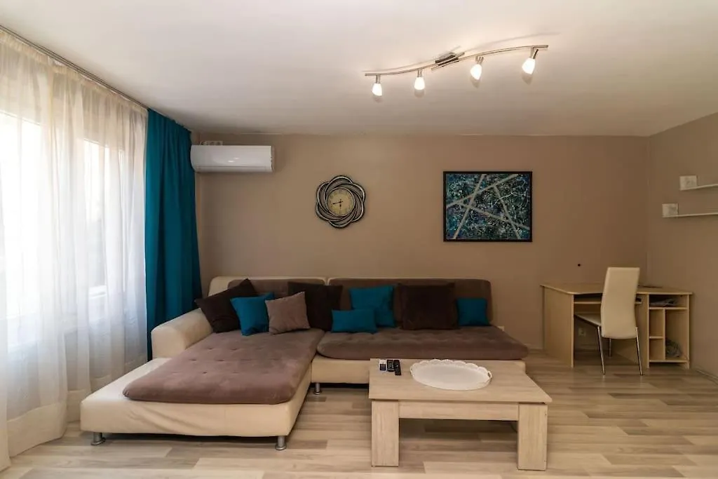 Niko'S 2 Bedroom Central Apartment Sofia Bulgaria