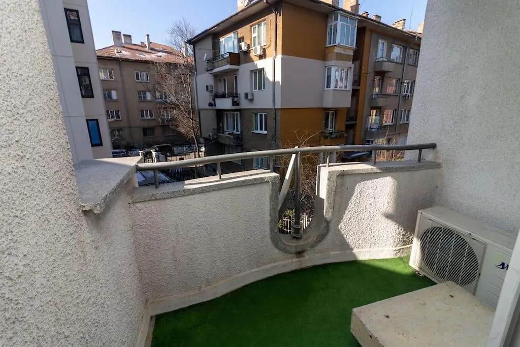 Niko'S 2 Bedroom Central Apartment Sofie